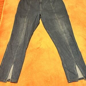 Lysse Dark Blue Ankle Crop Jeans